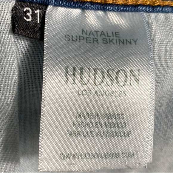 Hudson Natalie Super Skinny, Raw Hem Medium Wash Jeans. Classic 5-Pocket Style - Picture 12 of 16